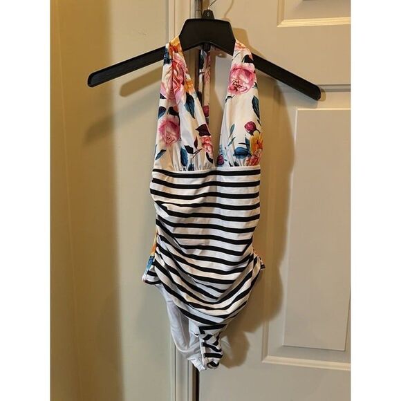 Women's Plunging Neck One Piece Swimsuit‎ Cutout Bathing Suit - Cupshe, L - Picture 1 of 4